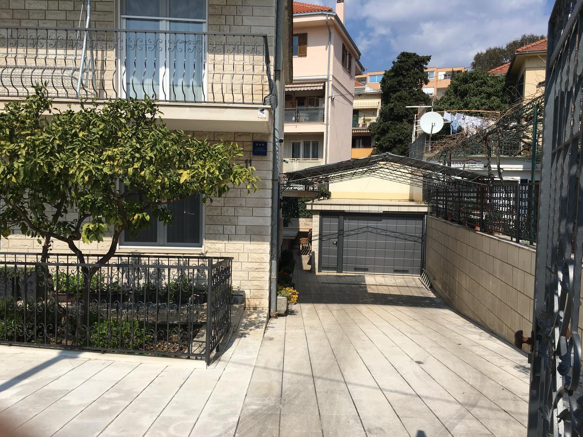 Apartments Ursic Split Exterior foto